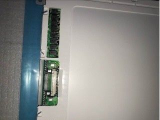 LM64P839 84PPI 640×480 VGA 9,4 pouces affichage LCD TFT pointu 25/25/20/10 (Typ.)