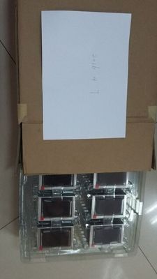 LQ038Q5DR01 3,8 &quot; 320×240 450cd/M2 Panneau LCD carré QVGA 106PPI