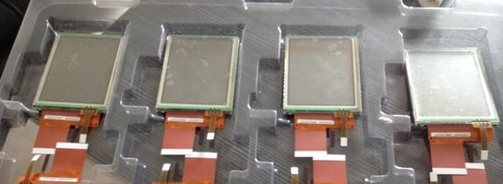 LCM 240×320RGB 50nits Panneau LCD TFT pointu LQ035Q7DB02R 40/40/40/50 (Typ.)